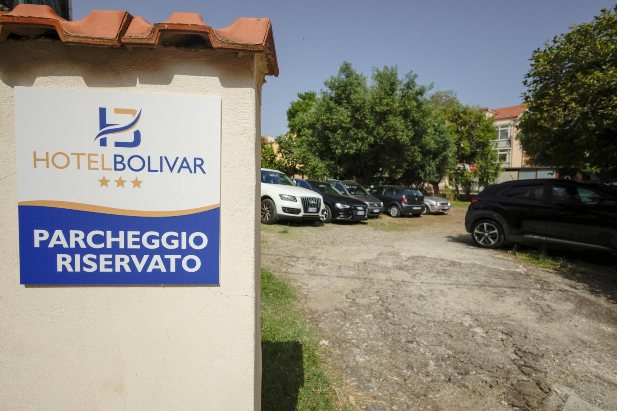Bolivar 3*